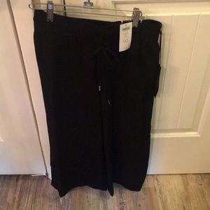 Black label by chicos capries